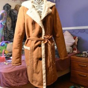 Forever 21 heavy winter coat tan suede Size Large
